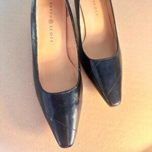 Karen Scott Black Patent Leather Pumps, size 8M, 3 1/4” heel, classic, timeless